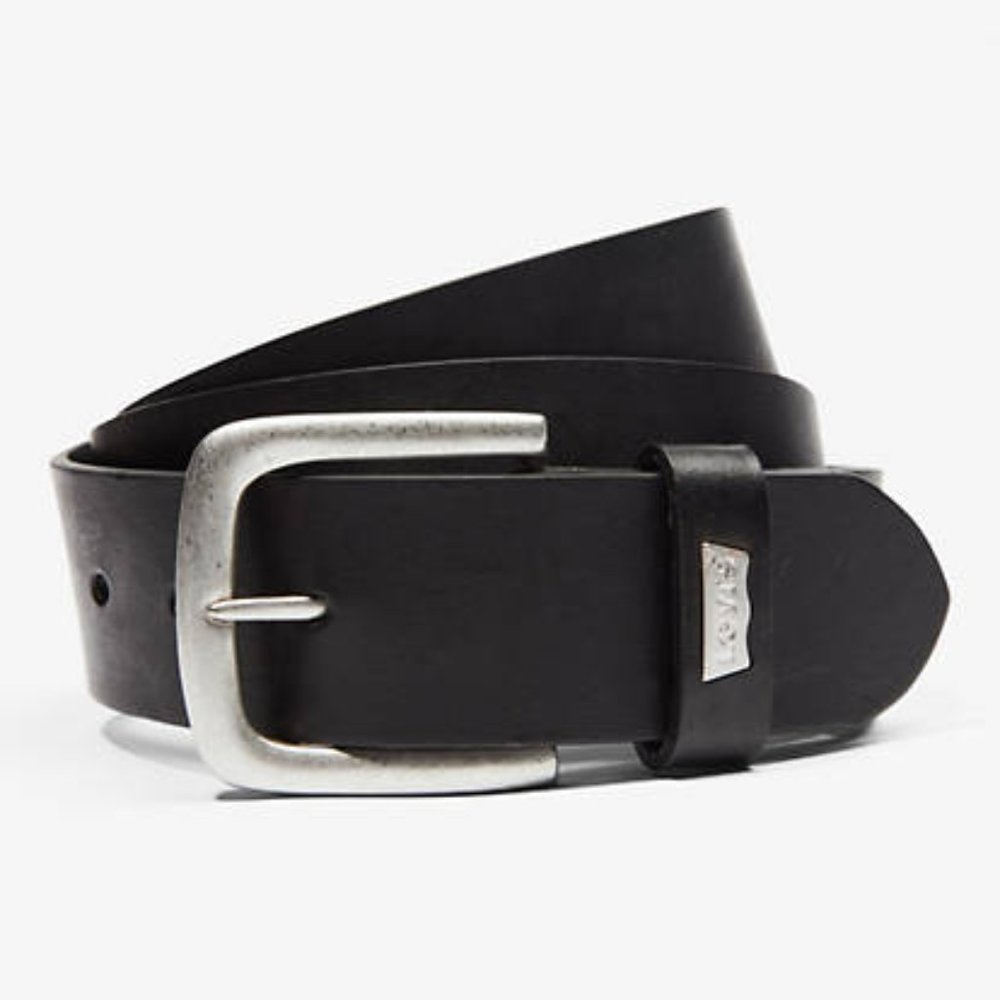 πHPπ NWT Levi's Cabazon Men's Belt - Picture 1 of 1